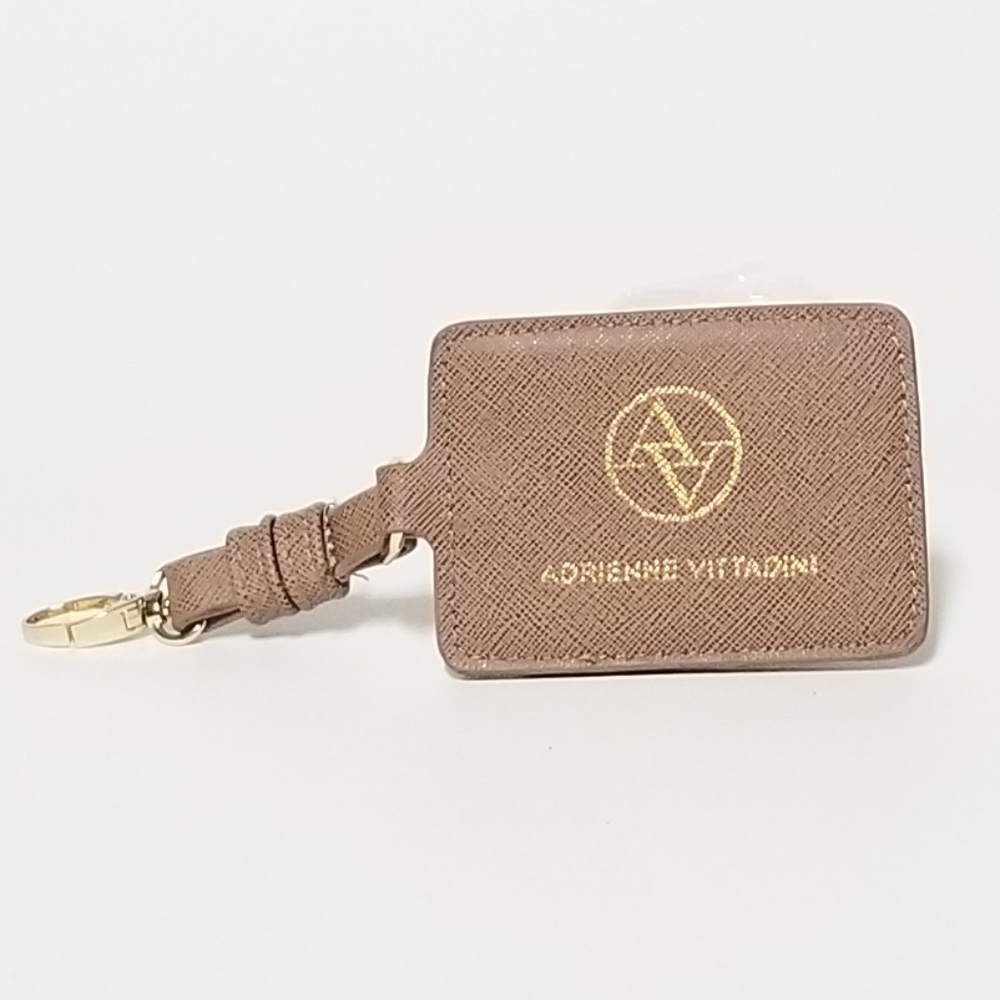 5/$25 Adrienne Vittadini Luggage Tag!